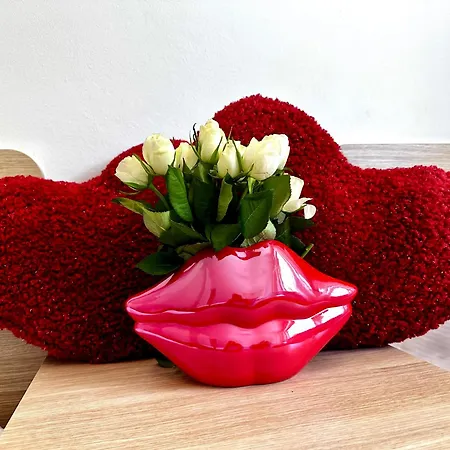 Golden Sunset Apartment